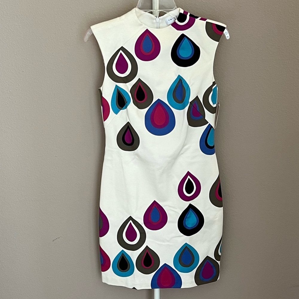 Trina Turk Sleeveless Knee-length Dress